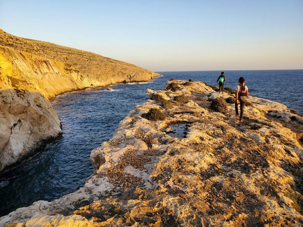 Quels conseils pour une randonnée en bord de mer en Corse ?